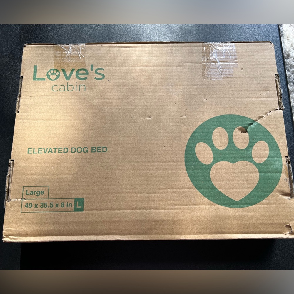 Love's Cabin Elevated Dog Bed - Grey